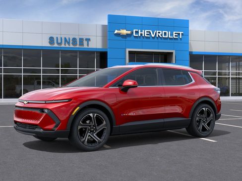 New 2026 Chevrolet Equinox EV LT w/ Convenience Package II image 2