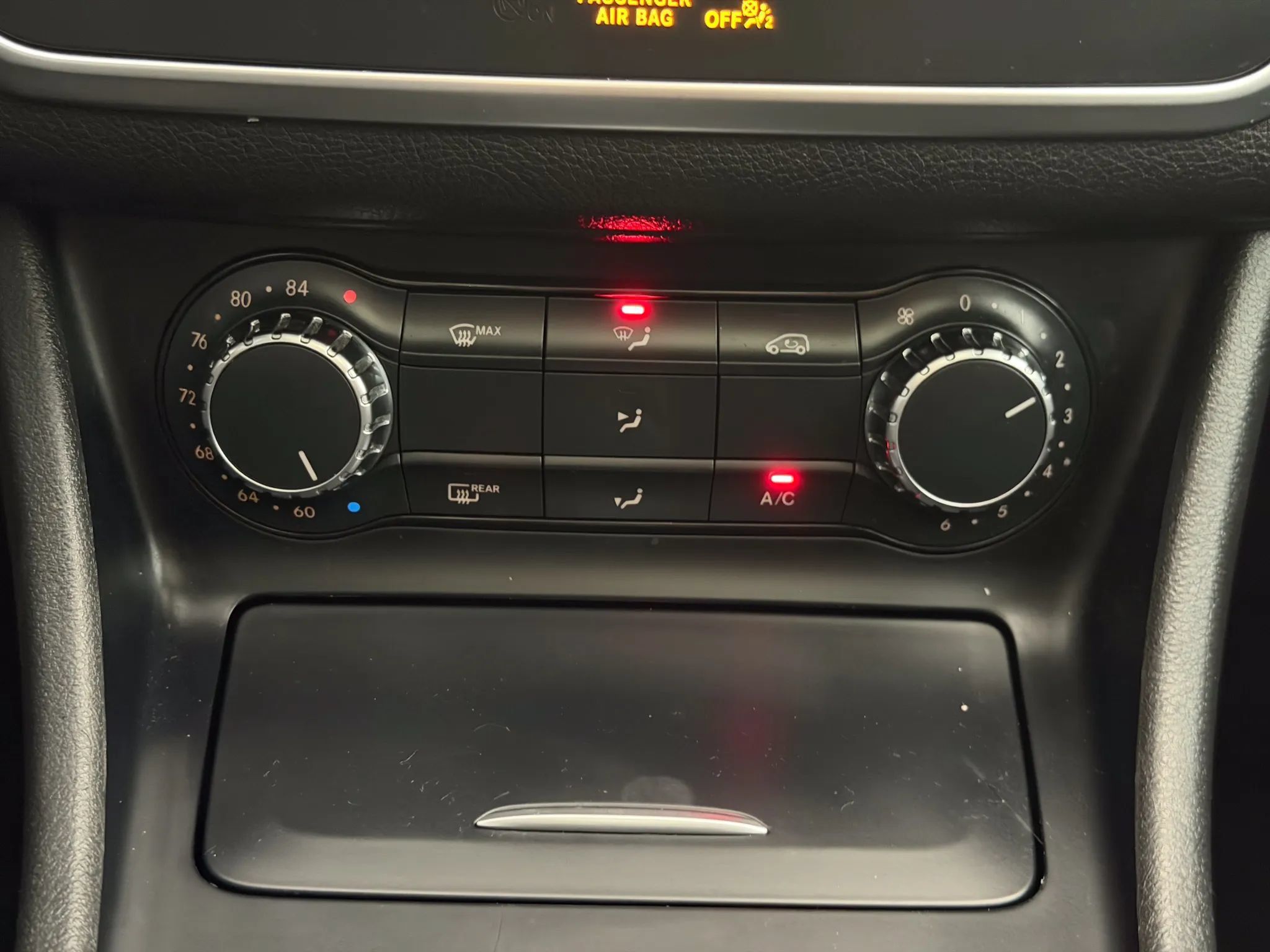 Used 2015 Mercedes-Benz GLA 250 4MATIC image 38