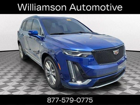 Used 2023 Cadillac XT6 Premium Luxury image 1