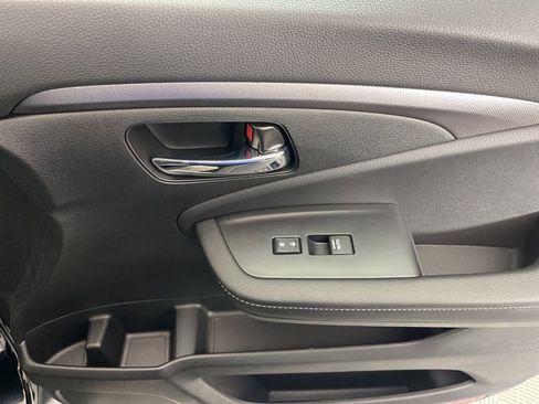 Used 2025 Honda Ridgeline RTL+ image 11