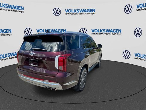 Used 2023 Hyundai Palisade Calligraphy FWD image 14