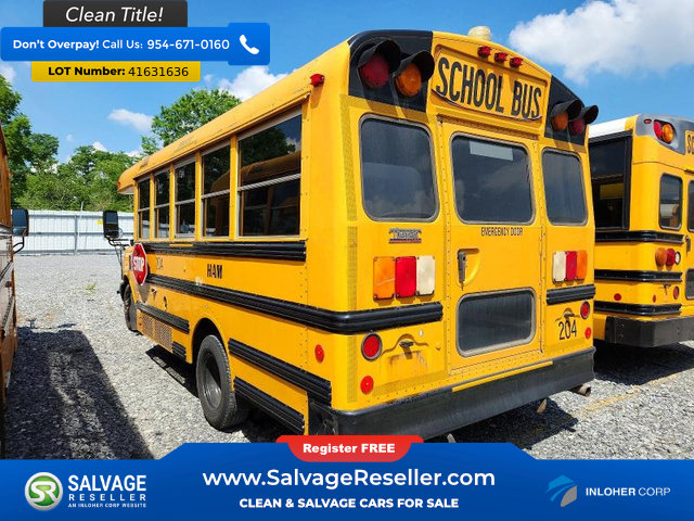 Used 2012 Chevrolet Express 4500 w/ School Bus Package RWD image 4