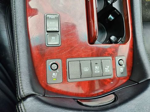 Used 2007 Lexus LS 460 image 19