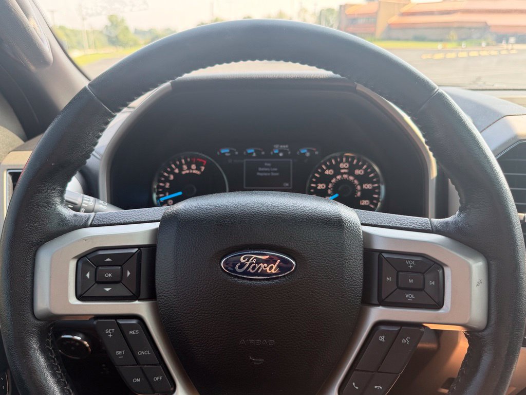 Used 2017 Ford F150 Lariat w/ Equipment Group 502A Luxury AWD/4WD image 23