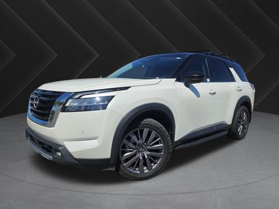 Used 2022 Nissan Pathfinder SL w/ SL Premium Package