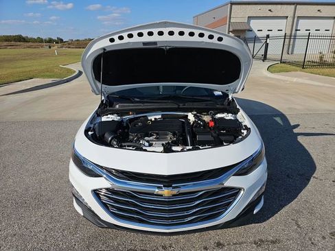 Used 2024 Chevrolet Malibu LT FWD image 29
