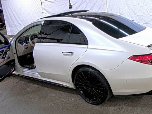 Used 2023 Mercedes-Benz S 580 4MATIC Sedan image 3