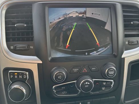 Used 2016 RAM 1500 Classic SLT image 27