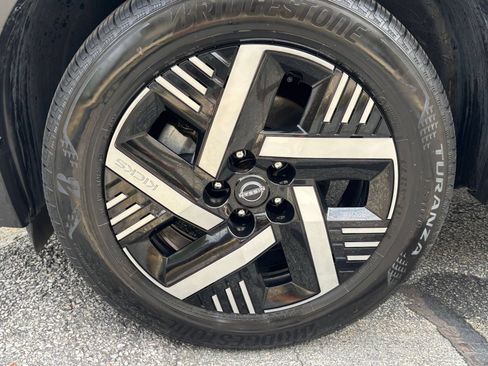 Used 2025 Nissan Kicks SV FWD image 28