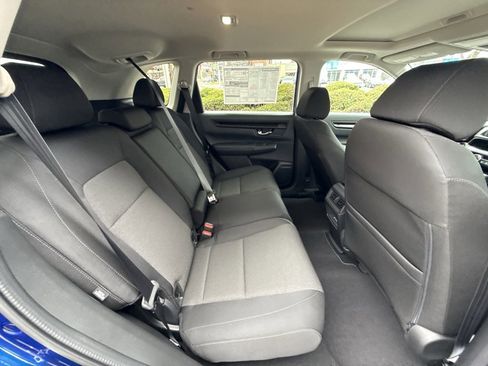 Certified 2025 Honda CR-V EX image 37
