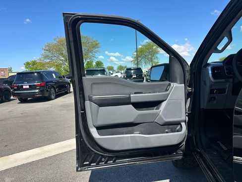 Used 2022 Ford F150 XLT w/ Trailer Tow Package AWD/4WD image 11