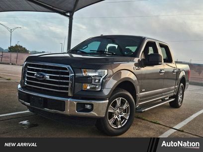 Used 2016 Ford F150 XLT w/ Equipment Group 301A Mid