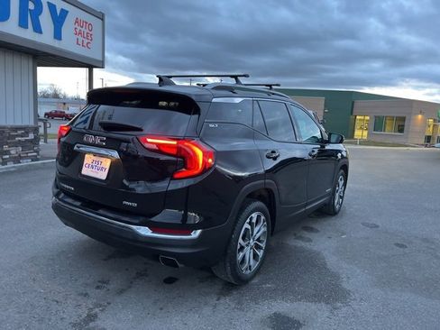 Used 2018 GMC Terrain SLT image 11