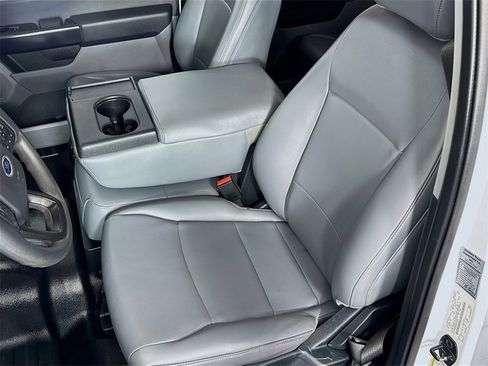 Used 2021 Ford F150 XL w/ Trailer Tow Package image 18