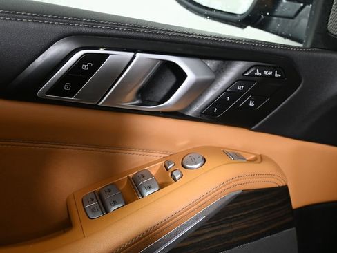 Certified 2023 BMW X7 xDrive40i w/ Premium Package image 30