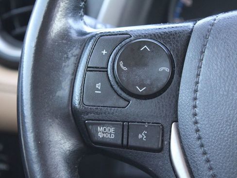 Used 2018 Toyota RAV4 XLE w/ Plus Extra Value Package image 30