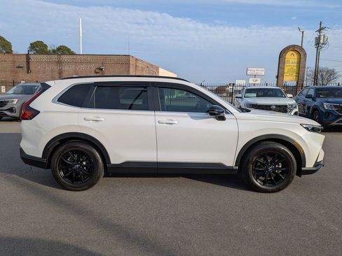 Used 2025 Honda CR-V Sport-L image 2