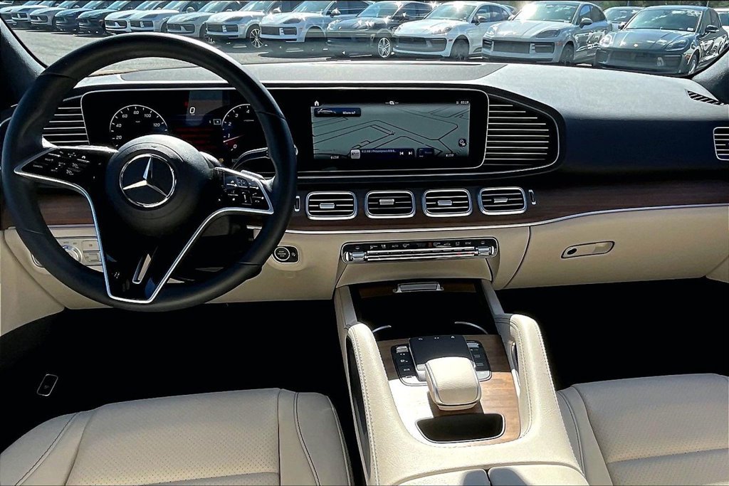 Certified 2025 Mercedes-Benz GLE 450 4MATIC image 13