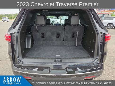 Used 2023 Chevrolet Traverse Premier w/ Redline Edition AWD/4WD image 18