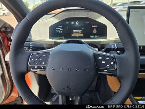 New 2026 Lexus ES 350e FWD image 22