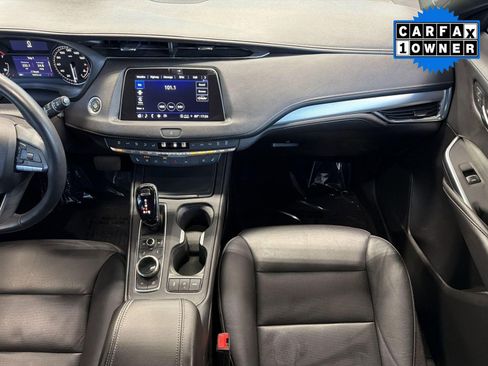 Used 2022 Cadillac XT4 Premium Luxury w/ Enhanced Visibility Package FWD image 29