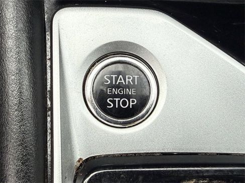 Used 2024 Nissan Altima 2.5 SR image 18