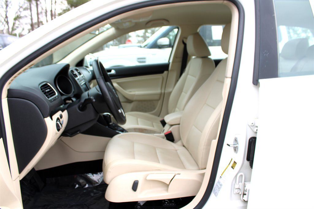 Used 2013 Volkswagen Jetta TDI FWD image 14