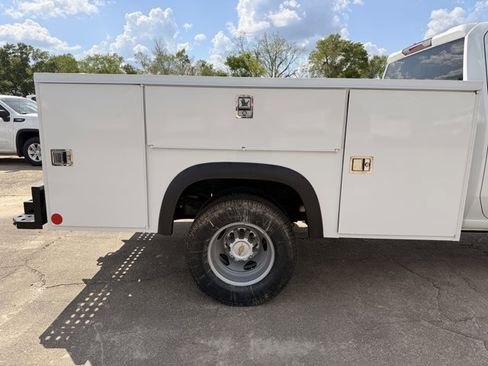 New 2025 Chevrolet Silverado 3500 W/T w/ WT Convenience Package image 7