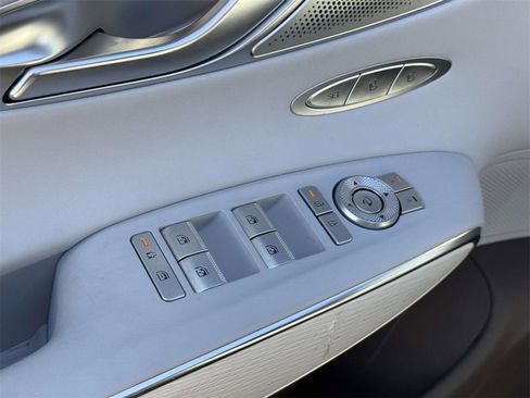 Certified 2026 Genesis GV70 2.5T Advanced image 13