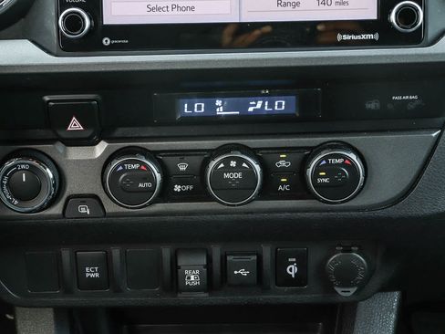 Used 2023 Toyota Tacoma TRD Sport AWD/4WD image 22