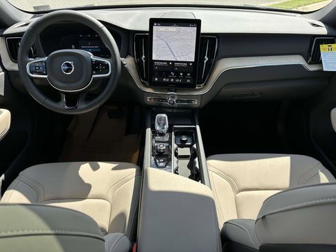 New 2026 Volvo XC60 B5 Core w/ Climate Package image 2