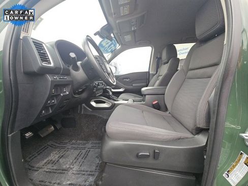 Used 2023 Nissan Frontier SV w/ SV Convenience Package image 4