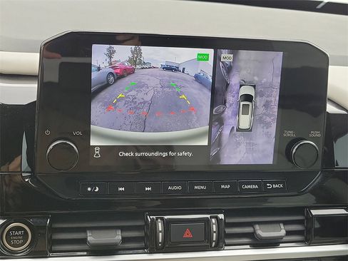 Certified 2022 Nissan Pathfinder SL image 10