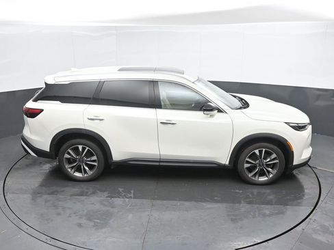 Used 2023 INFINITI QX60 Luxe image 37