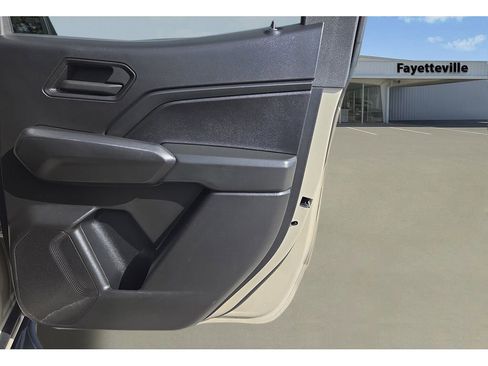 Used 2024 Chevrolet Colorado Trail Boss AWD/4WD image 24