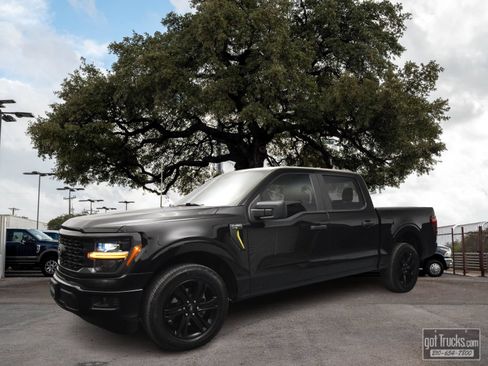 Used 2024 Ford F150 STX RWD image 1