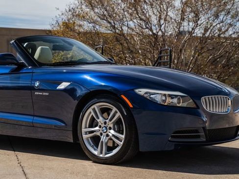 Used 2011 BMW Z4 sDrive35i image 59