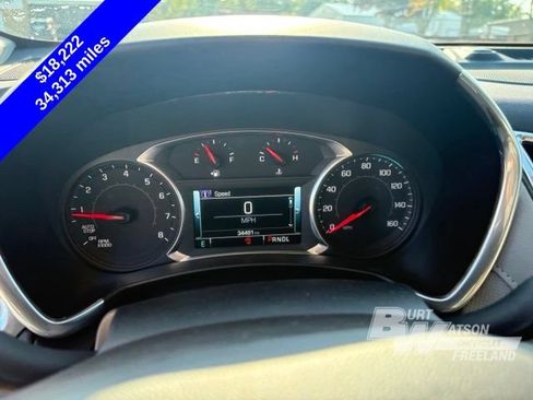 Used 2018 Chevrolet Equinox Premier FWD image 20