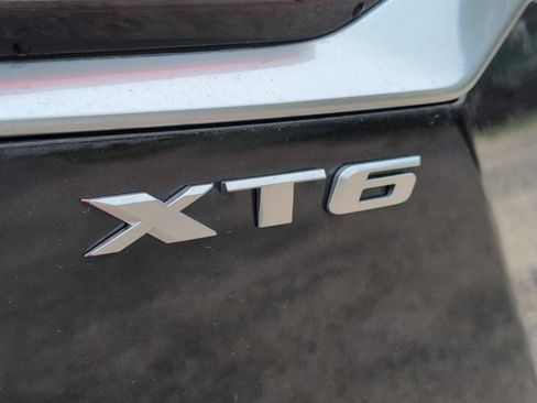 Certified 2024 Cadillac XT6 Luxury FWD image 6
