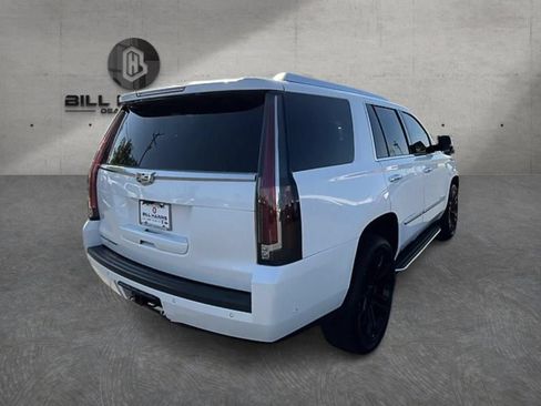 Used 2020 Cadillac Escalade Luxury AWD/4WD image 5