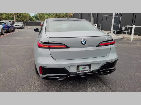 New 2025 BMW 760i xDrive AWD/4WD image 18