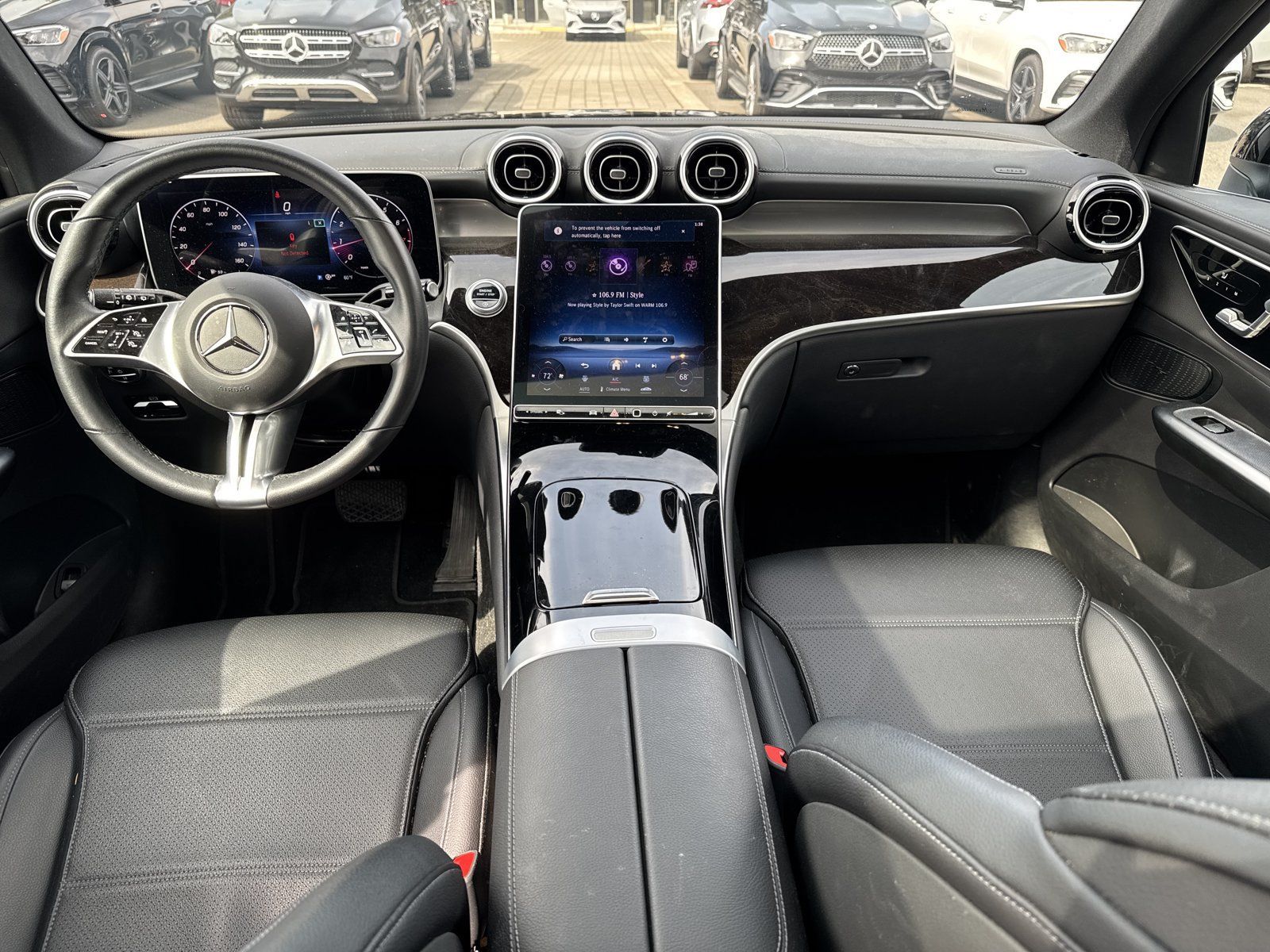 Used 2023 Mercedes-Benz GLC 300 4MATIC image 22
