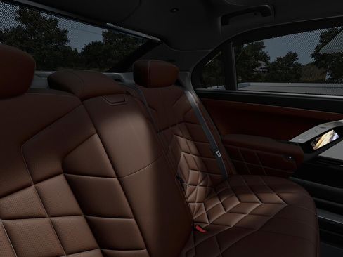 New 2026 BMW 740i 740i Sedan image 10