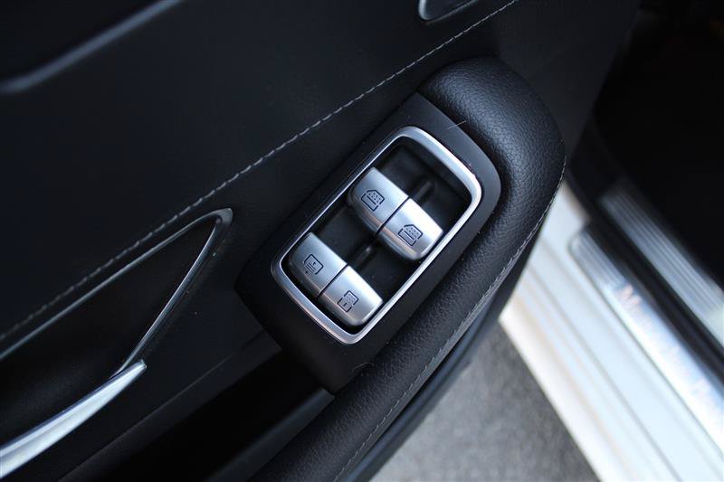 Used 2020 Mercedes-Benz S 450 Sedan image 25