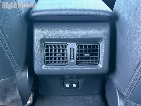 Used 2025 Toyota Camry SE w/ Multimedia Upgrade Package FWD image 27