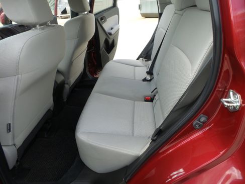 Used 2014 Subaru Forester 2.5i Premium w/ Popular Package #2 image 37