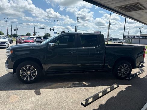 Used 2025 Chevrolet Silverado 1500 LT w/ All Star Edition Plus RWD image 3