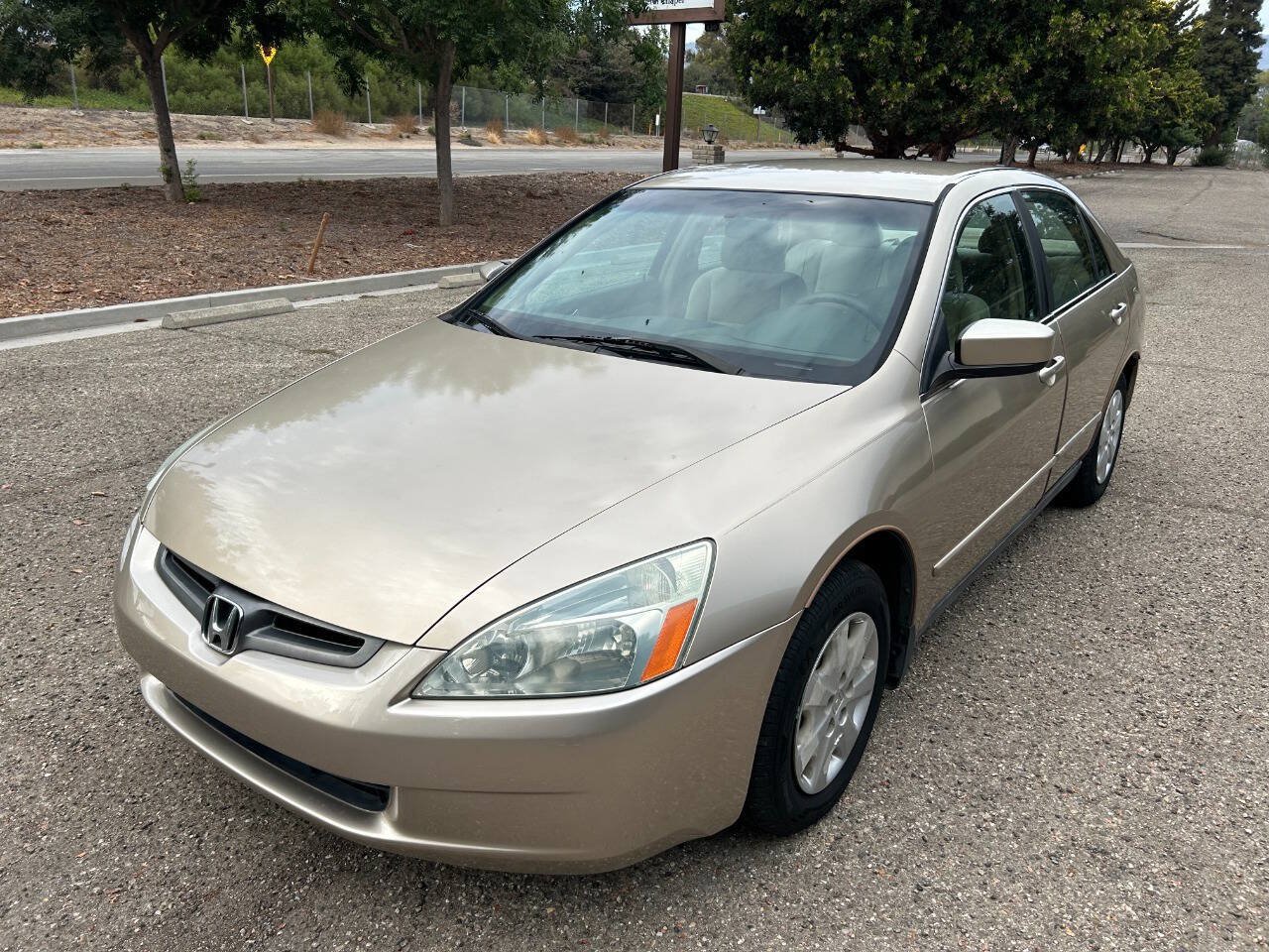 Used 2004 Honda Accord LX image 3
