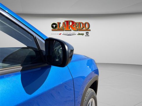 New 2026 Jeep Compass Latitude image 25