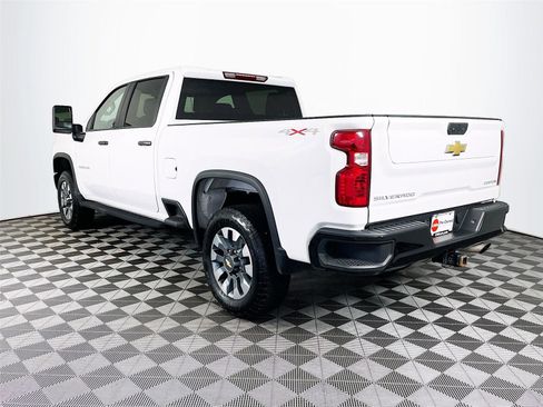 Certified 2023 Chevrolet Silverado 2500 Custom w/ Gooseneck/5TH Wheel Package image 6